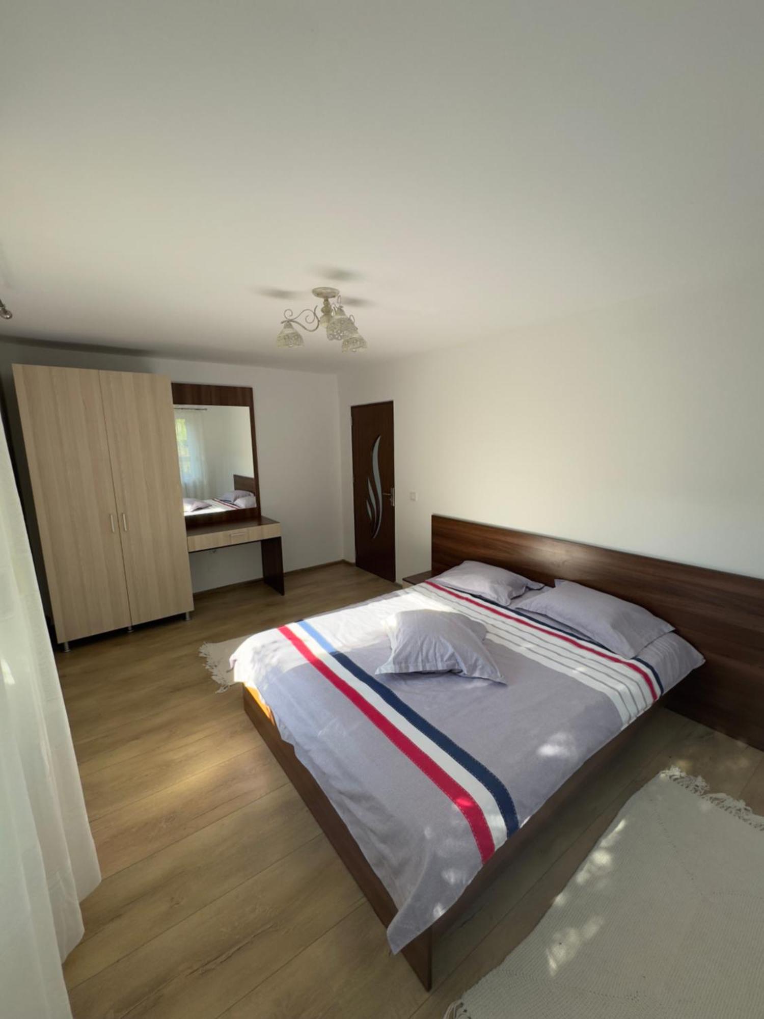 Hotel Casa Lucia Ocnele Mari Zewnętrze zdjęcie